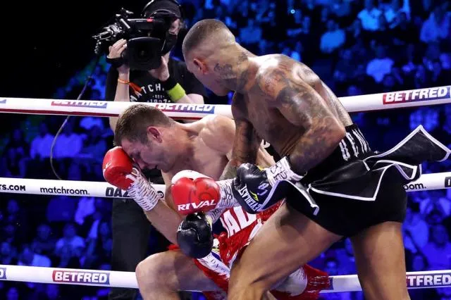 Conor Benn demolishes Chris van Heerden in second round to send emphatic  message to welterweight division